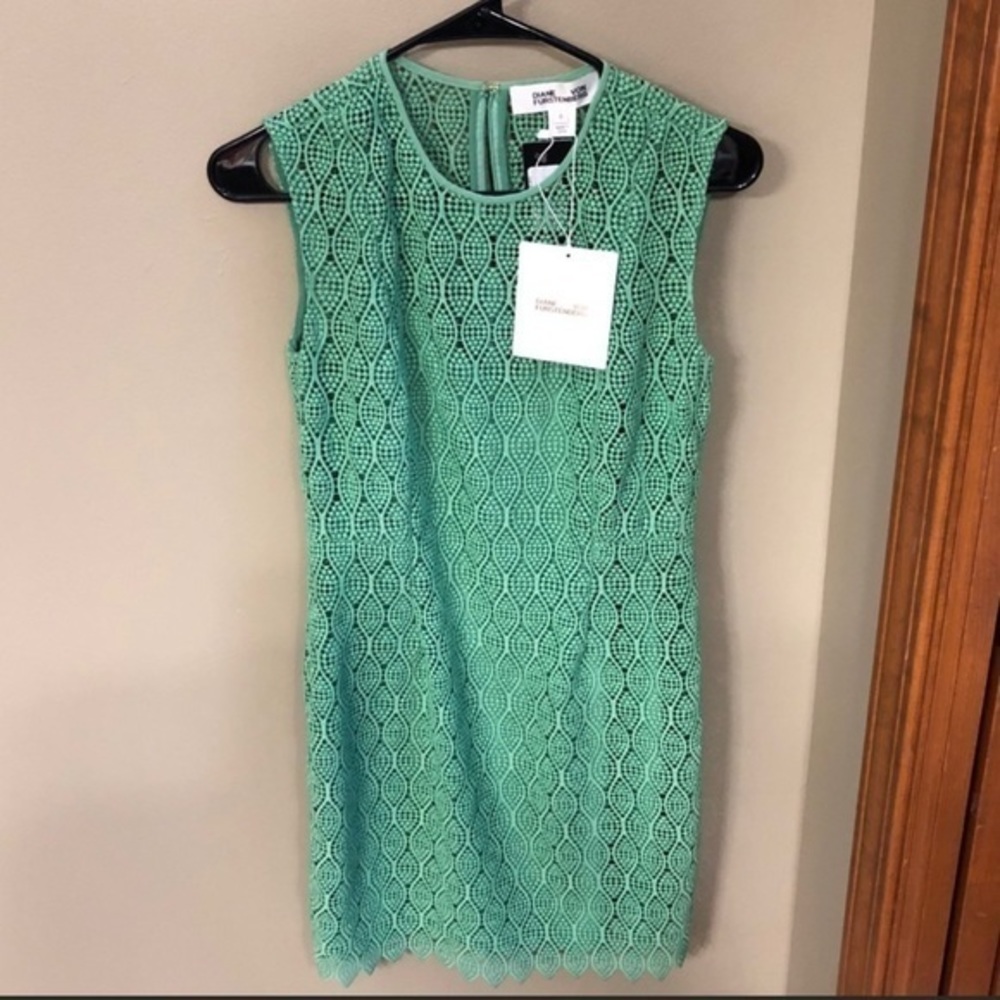 NWT Diane von Furstenberg Light Green Lace Dress